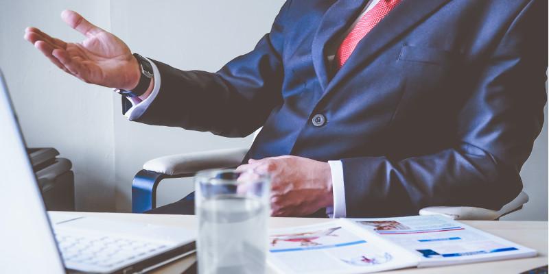 Risky business: do bank independent directors make any difference?