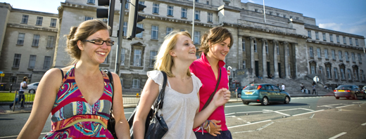 Students strolling outside the Parkinson building 