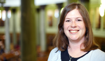 
			Dr 			Sarah  			Hudspith 