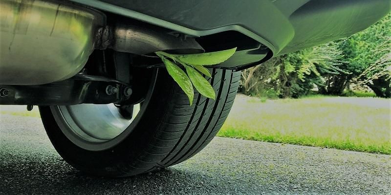 A catalytic converter fitted on a vehicle&#039;s exhaust pipe