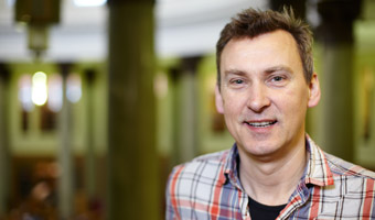 
			Dr 			Andy 			Stafford 
