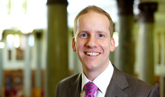 
			Dr 			Matthew  			Treherne 