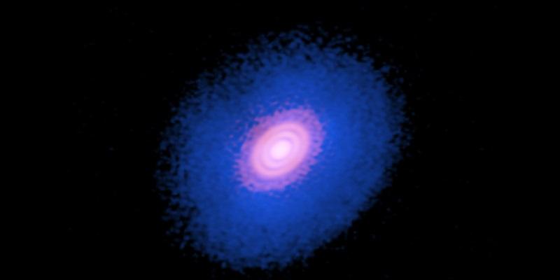 The rare molecule weighing in on the birth of planets