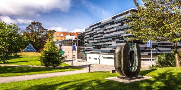 Barbara Hepworth's Dual Form, on the University of Leeds Campus outside the School of Performance and Cultural Industries