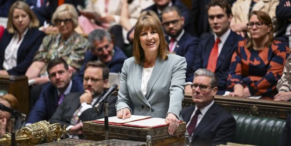 Rachel Reeves standing at the dispatch box in the House of Commons