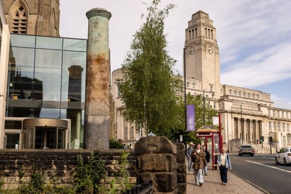 The University of Leeds Parkinson building with Laidlaw library in the foreground of the photo.