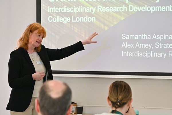 Samantha Aspinall presents on the UKRI definition of interdisciplinary research