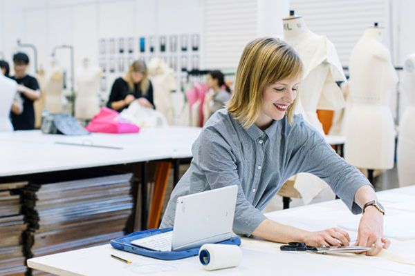 Libby Chilton, MA Fashion, Enterprise and Society student in a studio space