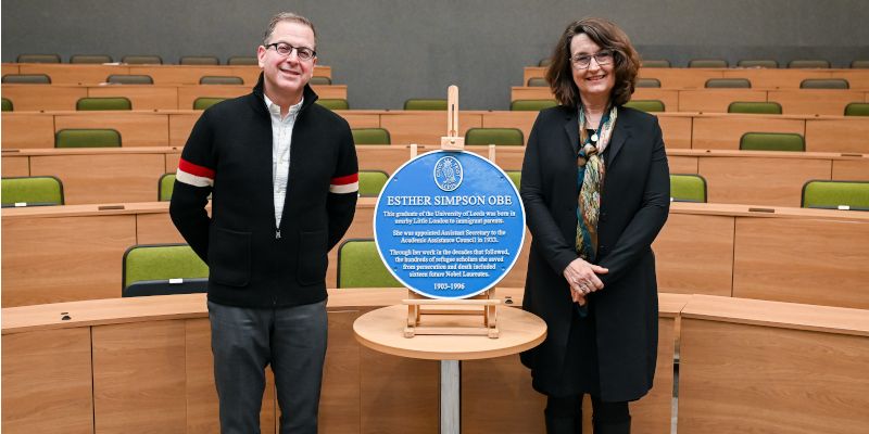 Dr Jonathan Lack - a relative of Esther Simpson- with Vice-Chancellor Professor Simone Buitendijk at the unveiling of the blue plaque