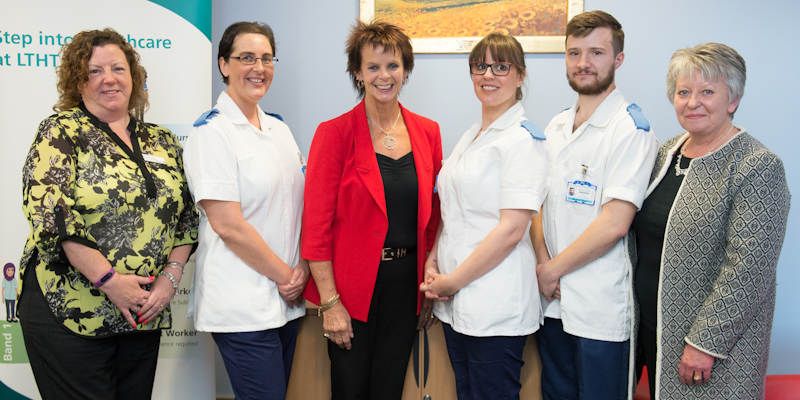 Minister meets Leeds nursing apprentices