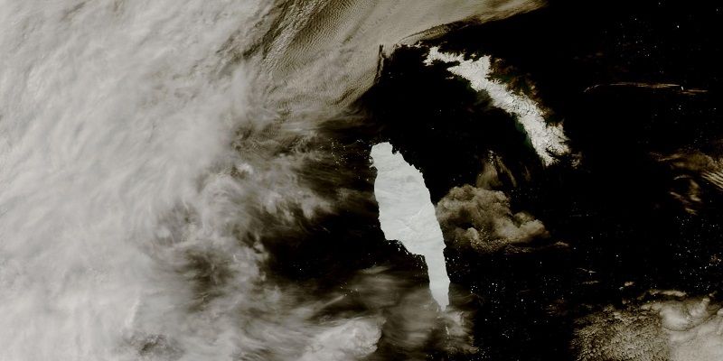 Satellite image of A68A iceberg approaching the island of South Georgia