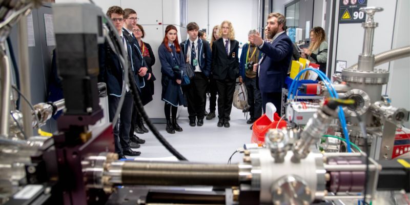 School pupils being shown around state-of-the-art research facilities at the Sir William Henry Bragg building